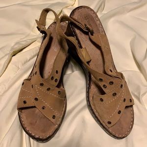 2 pair for $10 Naturalizer Sandal Size 8.5 M